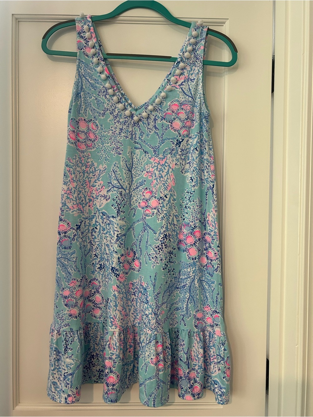 Lilly Pulitzer Sleeveless Floral V-Neck Shift Dress in Aqua with Pink Accents